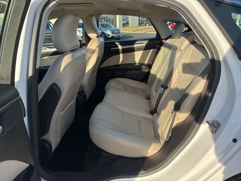 Used 2015 Ford Fusion Titanium image 28