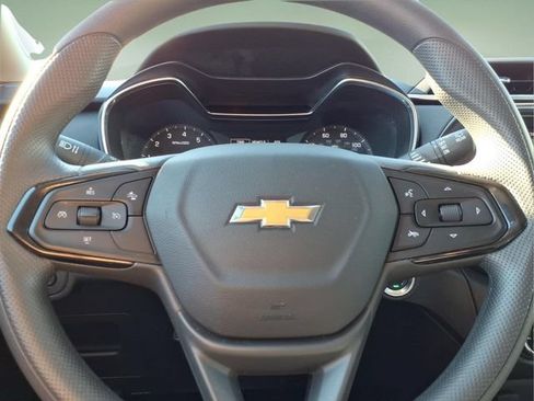 Used 2023 Chevrolet TrailBlazer LT w/ Convenience Package AWD/4WD image 24