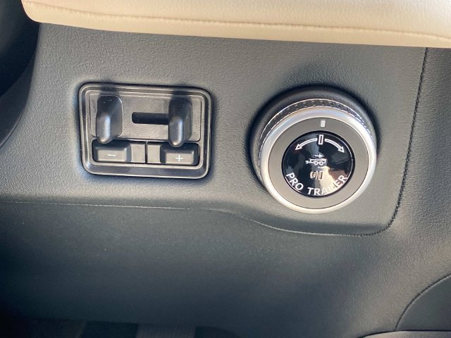 New 2027 Lincoln Navigator Reserve w/ Jet Appearance Package AWD/4WD image 24