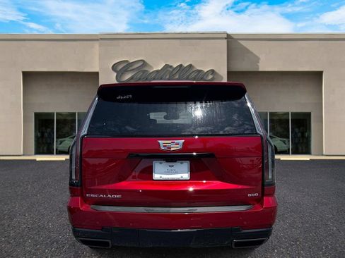 New 2026 Cadillac Escalade ESV Platinum Sport w/ LPO, Floor Liner Package AWD/4WD image 4