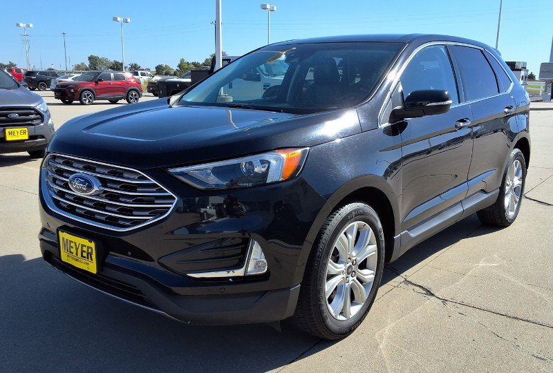 Used 2023 Ford Edge Titanium AWD/4WD image 4