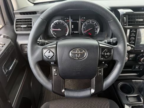 Used 2023 Toyota 4Runner TRD Off-Road AWD/4WD image 13