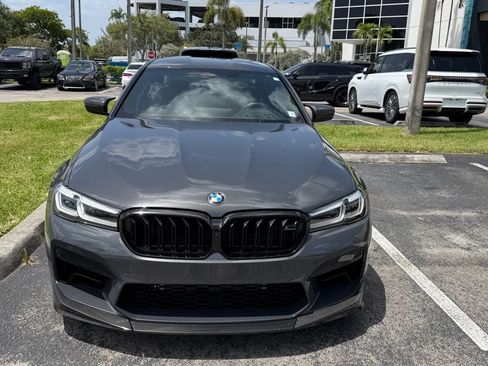 Used 2022 BMW M5 w/ Executive Package AWD/4WD image 2
