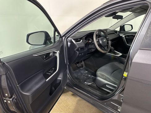 Used 2019 Toyota RAV4 LE w/ All Weather Liner Package AWD/4WD image 2