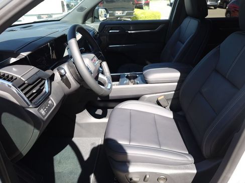 New 2027 GMC Acadia Elevation w/ Elevation Premium Package AWD/4WD image 11