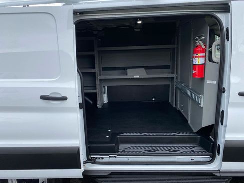 Used 2023 Ford Transit 250 Low Roof w/ Load Area Protection Package RWD image 5