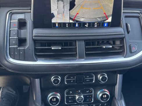 Used 2023 GMC Yukon XL SLT w/ SLT Premium Package AWD/4WD image 31