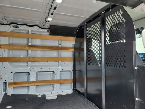 Used 2024 Ford Transit 250 Low Roof w/ Exterior Upgrade Package RWD image 12