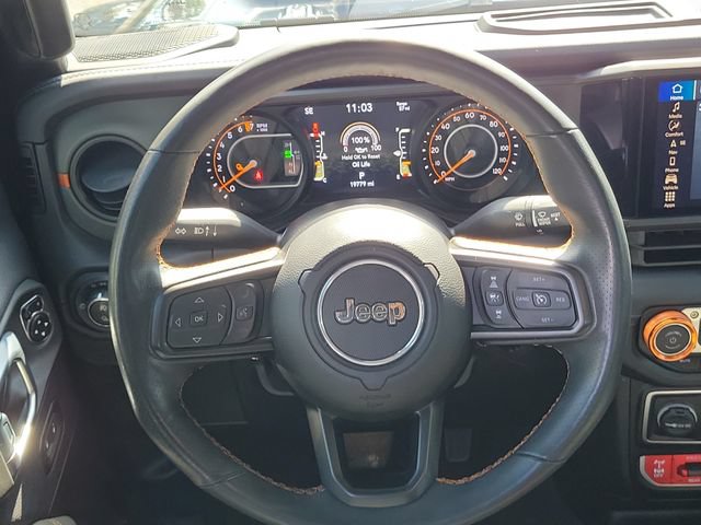 Used 2025 Jeep Gladiator Mojave AWD/4WD image 10