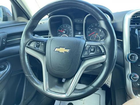 Used 2015 Chevrolet Malibu LTZ image 11