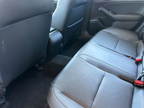 Used 2022 Honda Civic EX-L image 11