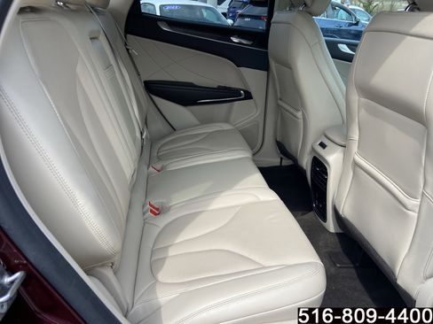 Used 2019 Lincoln MKC Reserve w/ MKC Climate Package AWD/4WD image 27