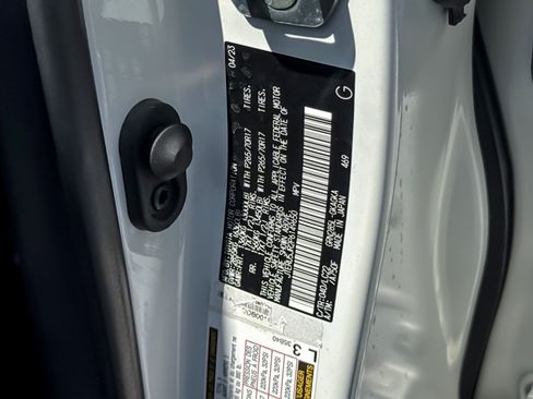 Certified 2023 Toyota 4Runner TRD Off-Road Premium w/ Moonroof Package AWD/4WD image 28