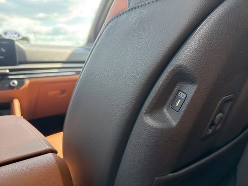 New 2026 Kia Sportage X-Line w/ X-Line Technology Package image 21