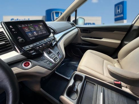 Used 2018 Honda Odyssey EX-L image 22