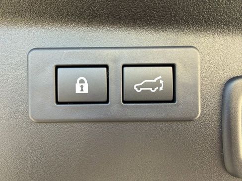 New 2026 Subaru Outback Touring XT image 32