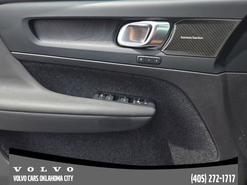 Certified 2023 Volvo C40 P8 Recharge Ultimate AWD/4WD image 17