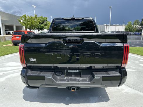 Used 2024 Toyota Tundra Platinum AWD/4WD image 9