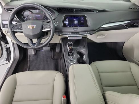 Used 2023 Cadillac XT4 Luxury w/ Driver Awareness Package FWD image 14