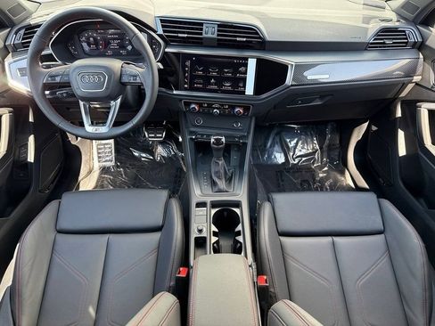 Certified 2025 Audi Q3 2.0T Premium Plus w/ Premium Plus Package AWD/4WD image 12