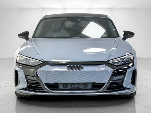 Used 2023 Audi e-tron GT Prestige w/ Prestige Package image 8