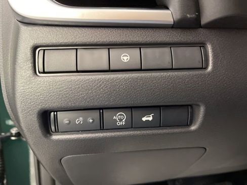 New 2026 Nissan Rogue SV image 29