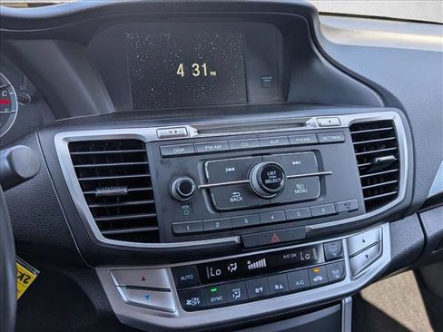 Used 2015 Honda Accord Sport image 14