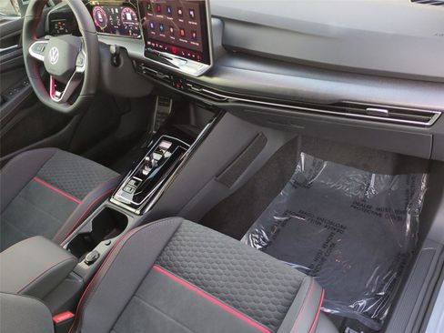 New 2026 Volkswagen Golf SE image 20