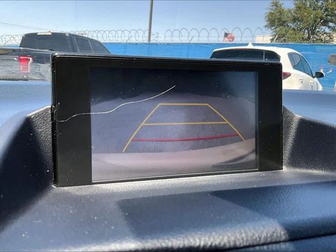 Used 2014 Lexus CT 200h FWD image 26