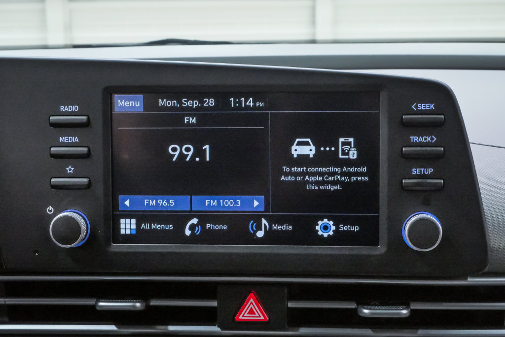 Certified 2026 Hyundai Elantra Sport FWD image 16