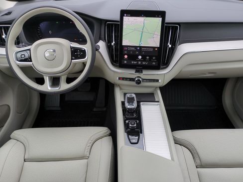 New 2026 Volvo XC60 B5 Ultra w/ Protection Package Premier image 10