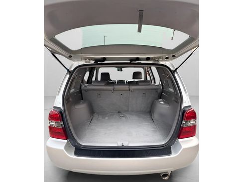 Used 2006 Toyota Highlander Sport FWD image 19