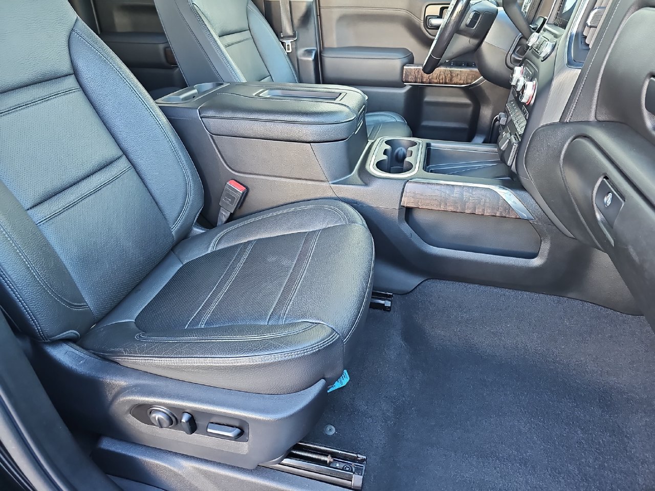 Used 2021 GMC Sierra 1500 Denali w/ Denali Ultimate Package AWD/4WD image 13