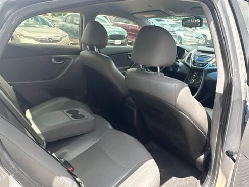 Used 2015 Hyundai Elantra Limited FWD image 26