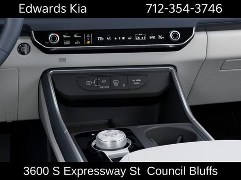 New 2026 Kia Carnival EX FWD image 25