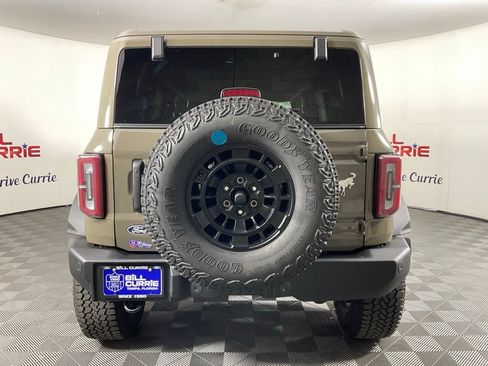 New 2026 Ford Bronco Outer Banks w/ Sasquatch Package AWD/4WD image 4
