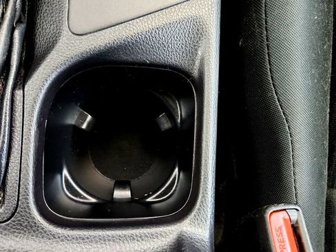 Used 2018 Toyota RAV4 LE w/ All Weather Liner Package AWD/4WD image 35