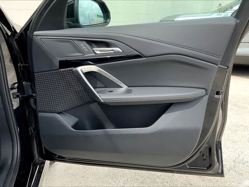 Used 2025 BMW X1 xDrive28i w/ Convenience Package image 29