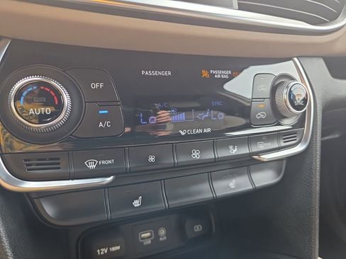 Used 2019 Hyundai Santa Fe SEL image 44