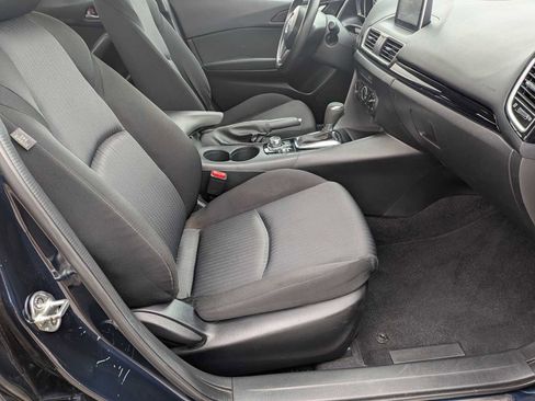 Used 2016 MAZDA MAZDA3 i Sport FWD image 19