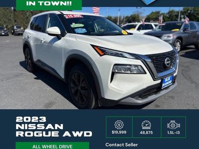 Used 2023 Nissan Rogue SV