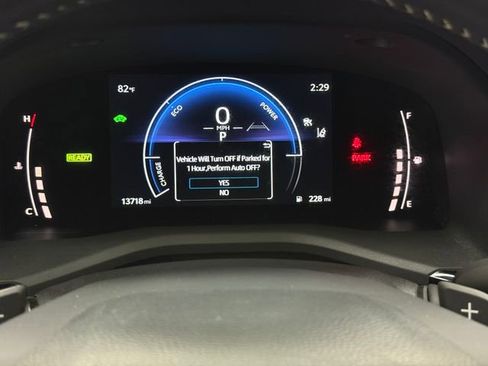 Used 2025 Toyota Camry SE w/ Convenience Package AWD/4WD image 16