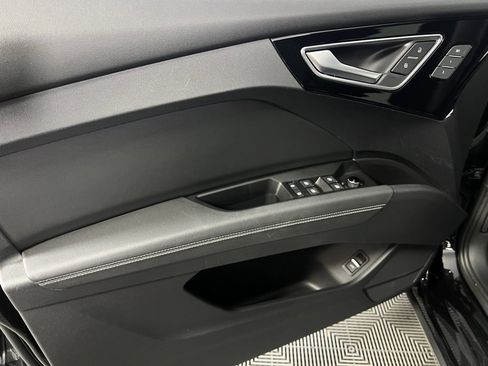 Used 2023 Audi Q4 e-tron Premium Plus image 26