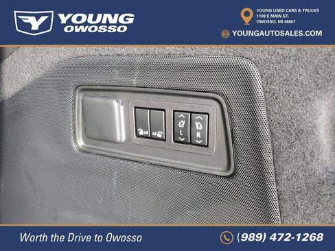Used 2024 Cadillac Escalade Sport w/ LPO, ONYX Package AWD/4WD image 33