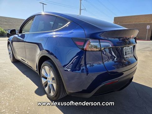 Used 2024 Tesla Model Y Long Range image 4