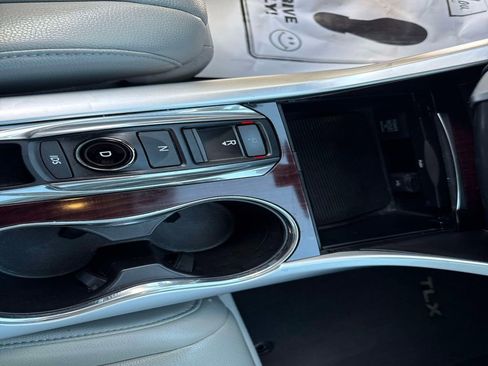 Used 2017 Acura TLX V6 image 24