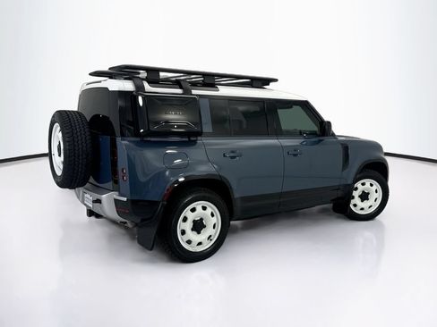 Used 2025 Land Rover Defender 110 S AWD/4WD image 5
