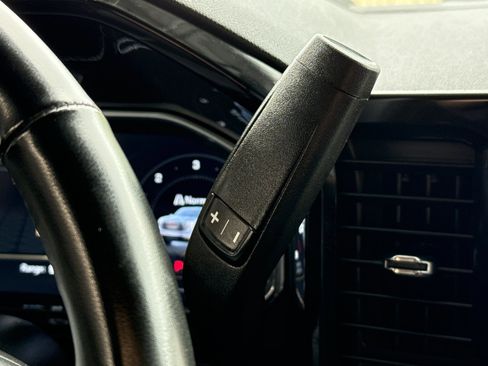 Used 2024 GMC Sierra 1500 Elevation image 26