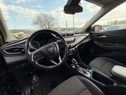 Used 2021 Buick Encore GX Preferred w/ Cold Weather Comfort Package AWD/4WD image 31