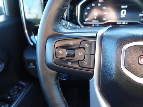 Used 2024 GMC Sierra 1500 Elevation image 41